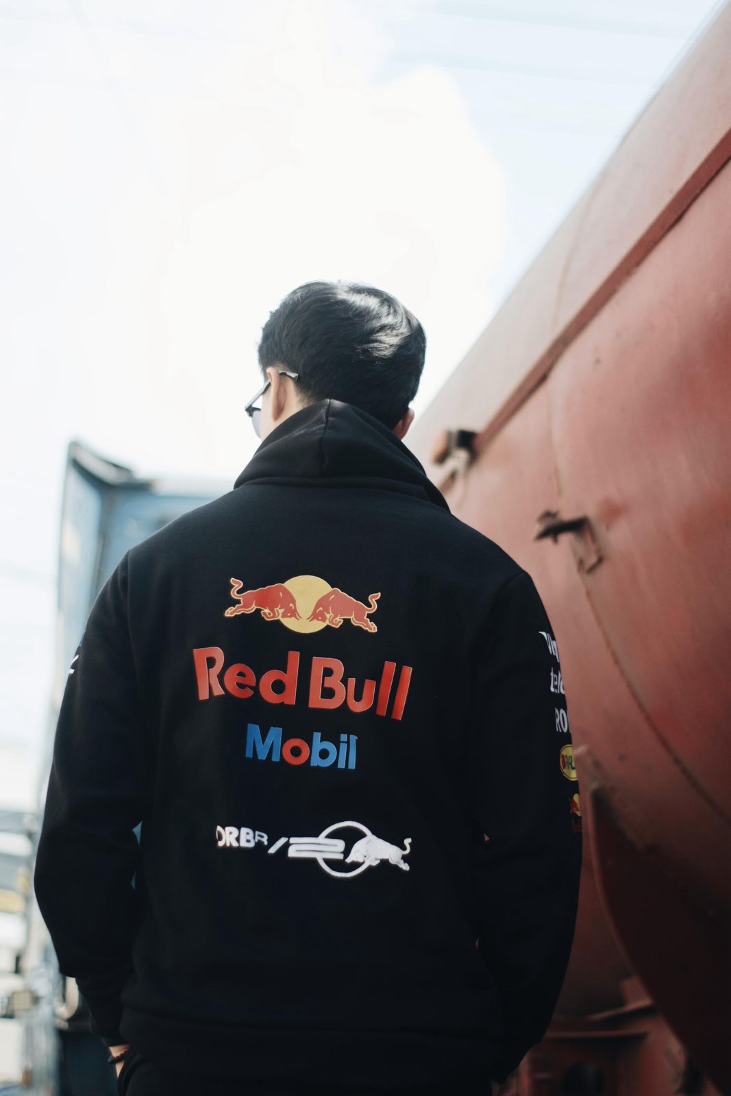 HOODIE ORACLE RED BULL RACING F1 TEAM 2024 EDICION AFICIONADO 2